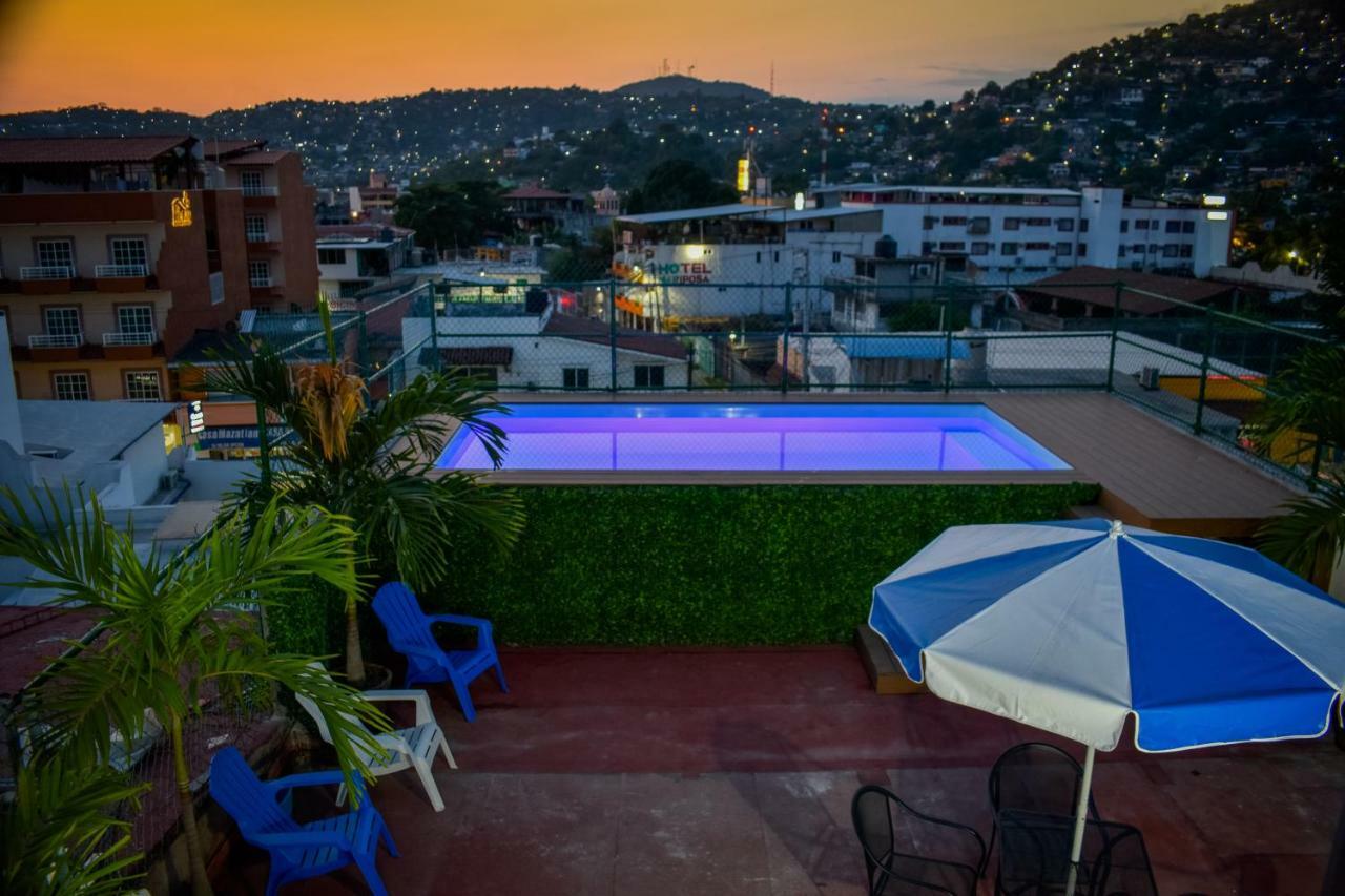 Hotel Gaby Inn Zihuatanejo Eksteriør bilde